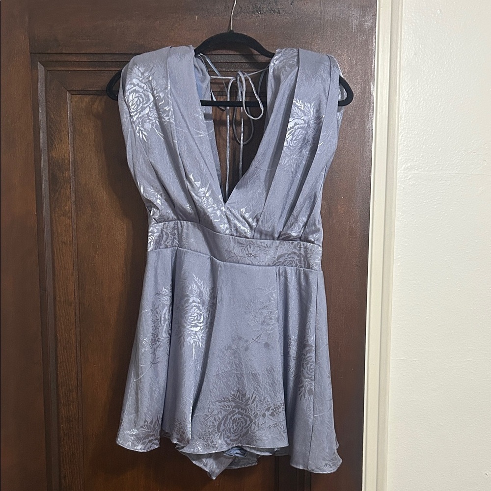 Elegant Blue Sleeveless Romper